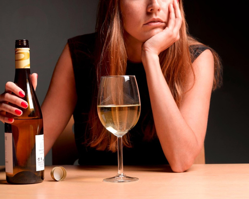 Анонимное лечение женского алкоголизма в Катайске